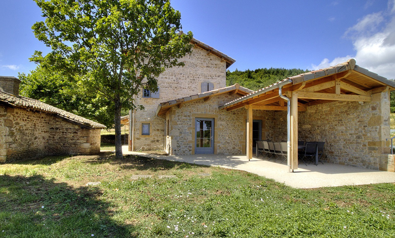 La Maison du Crêt a 500 m des Buis du Chardonnet
